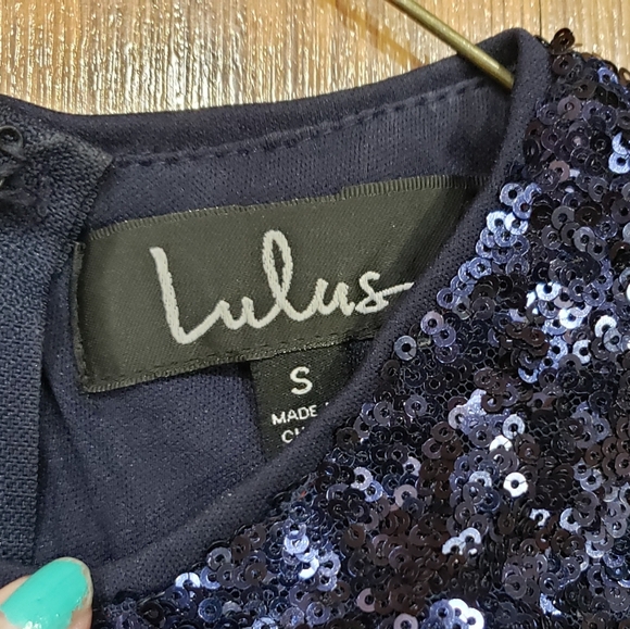 Lulu's Blue and Gold Ombre Halter Mermaid Dress! - Picture 5 of 9